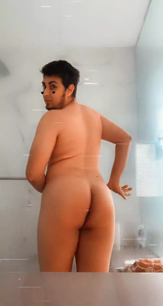 Bubble butt strip