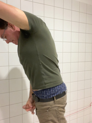 Jerking my hard dick, showing my boxers! Flexing!