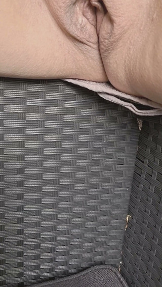 Horny mature aussie nanny displaying her big meaty fanny