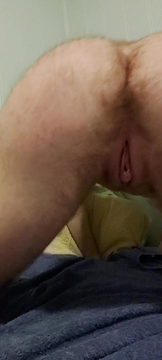 FTM shoving potatoes up his pussy