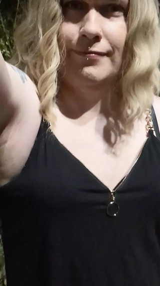 Sissy Nicci out in public again thumbnail