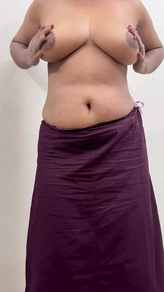 Mallu Navel show