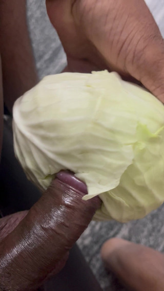 Vegetable pussy