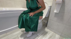 Prom Night Farts - Green Dress & White Heels
