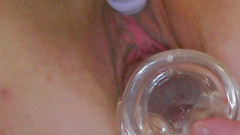 Zoey Portland home alone makes herself cum