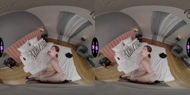 Cumload as a bonus for Hot Pearl - TmwVRnet
