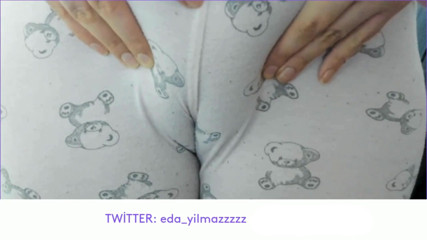CAMELTOE- SWOLLEN PUSSY- MASTURBATE WITH PAJAMA- RUBBING PUSSY WITH PAJAMA
