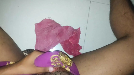 Cumming crossdresser