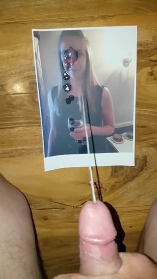 a cumtribute 2 marie