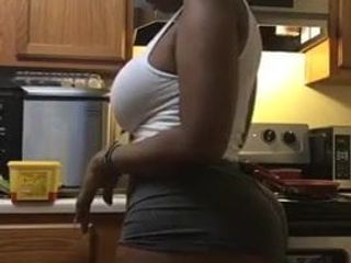 Wifey in the Kitchen