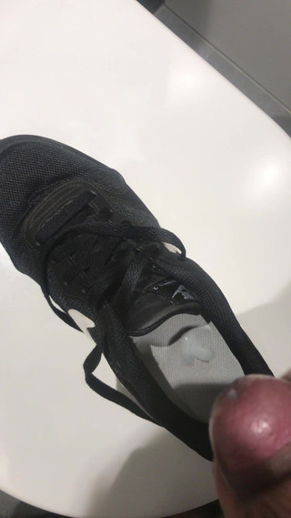 Cum in neighbour sneaker