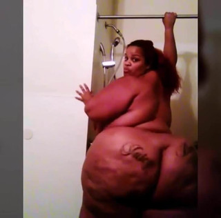 Juicy Bombshell - SSBBW Big Ass