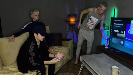 #333 Twinks got together to watch porn and fuck each other thumbnail