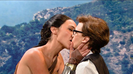 Gal Gadot &amp; Kate McKinnon Lesbian Kiss on ScandalPlanet.Com