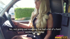 Female Fake Taxi - Tattooed Dude Gives Driver a Facial for a Fare
