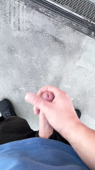 Jack good cumming in public parking