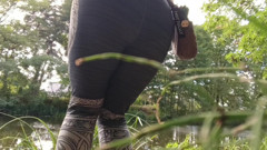 Perfectly shaved pussy peeing outdoors