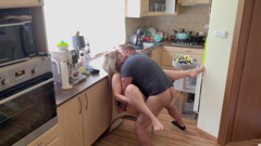 Hot Wife Ordered Pizza and Wanted to Pay Differently, Delivery Guy Scammed Her,he Fucked Me