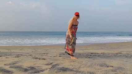 Mature Blonde Wife Enjoys Sex in Stockings