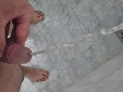 FETISH - SHOWER PEE - subscribe to my onlyfans: nutboyz