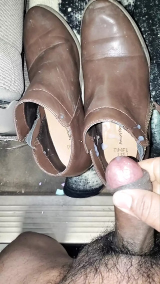mechanic saw ankle boots in minivan  daughter of soccer mom
