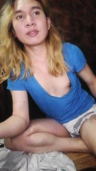 The Girl Even Though She Is Always Inside Her Room, She Still Thinks About Daddy