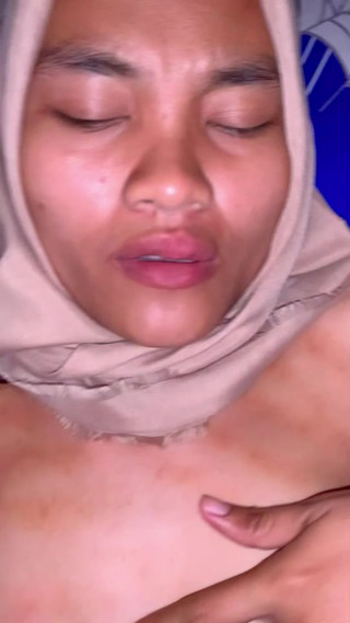 Fucking in the Pussy of Her Boyfriend Hijab