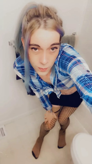 Sexy Feminine Schoolgirl Loves Giving Blowjob and Stroking Her Clitty