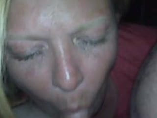 Hot wife sucking cock