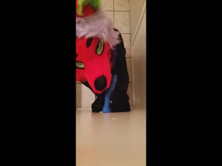 Femboy Fox Sucks Lion Dong