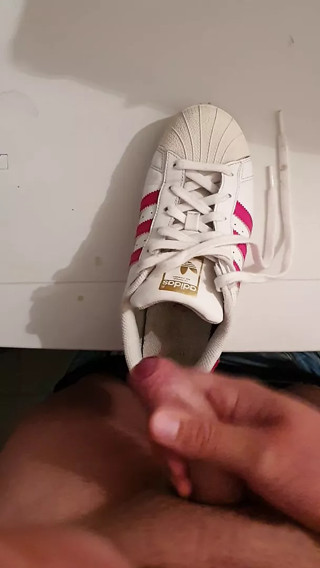 Cum in Sneakers
