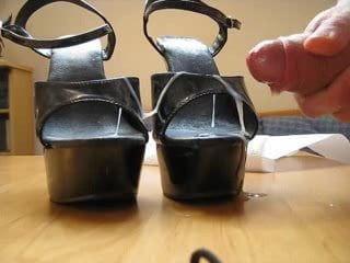 cumshot on the plateau high heels of the girl next door