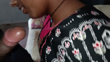 Indian girl sex video, Desi village girl's tight pussy Xxx breasts fucked, Hindi audio Bhaartiy larki sexes video, desi village ki larki ki