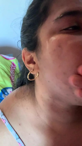 Beautiful Colombian asks for cum on her face