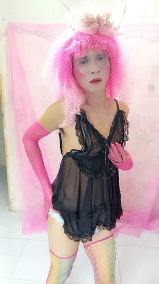 Oanh Le transgender wearing sexy clothes stabbing her cock