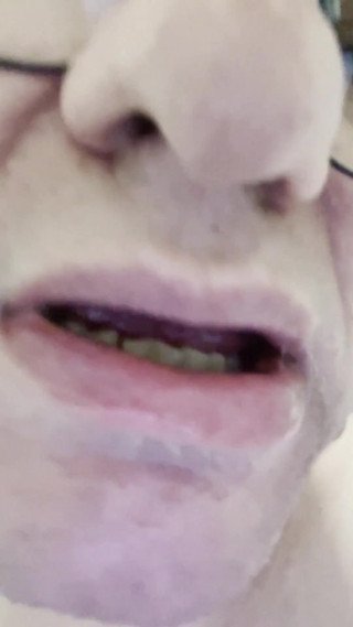Tongue Gay