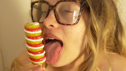 Indian Stepsister Sucks Her Lollipop Ice Cream Like She's Sucking a Dick, She Sucks It and Shows off Her Skills on a Lollipop