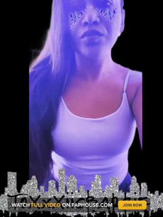 Say Hiiiii to Toxxxiicbarbiie From Texas