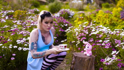 Transfixed - Hot Blonde Lena Moon Bangs the Mad Hatter April O'neil During Amazing Tea Party thumbnail