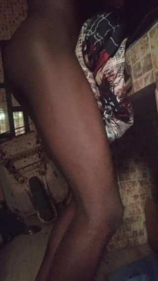 Masturbating in my warehouse part 1