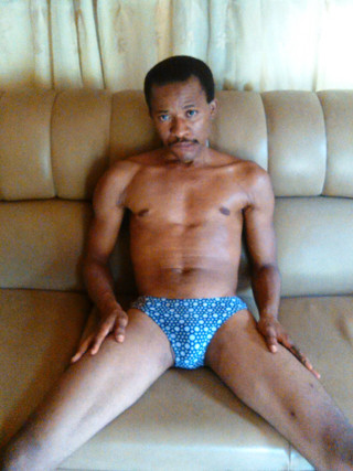 Huge cock-big-dick penis-joggle masturbation thumbnail