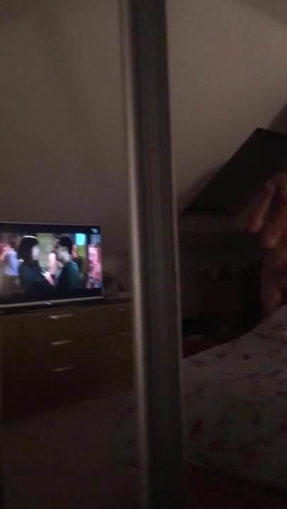 julie2UK.mp4