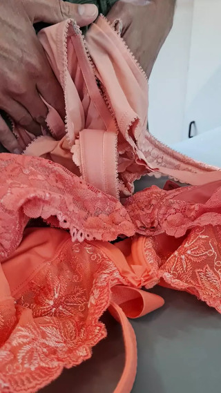 Jerking off and cumshot on my babe her new big tits bra's