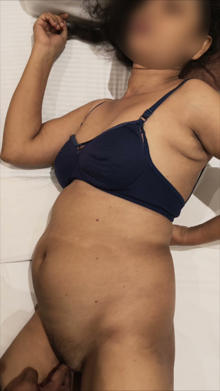 Stepbrother Caught her stepsister smoking in bedroom