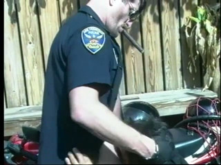 Policeman fucks a tight ass biker bottom