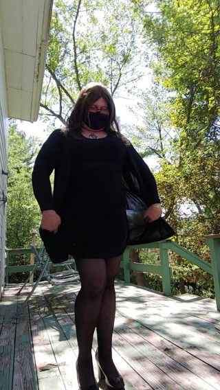 Laura outdoors