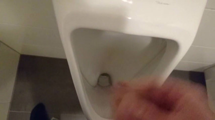 Abgesahnt auf dem Klo
