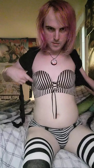 Sissy Plays with new dildo and cums