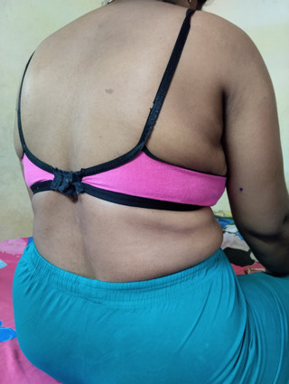 Desi married wife Indian village beauty aunty
