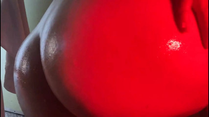 Sexy Ass Bathed in Oil Ready for Yousexy Ass Bathed in Oil Ready for You